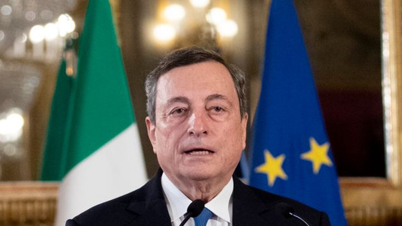 Mario Draghi ist mit der Bildung einer neuen Regierung beauftragt worden.