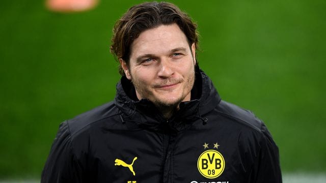 Trainer Edin Terzic steht mit dem BVB unter Druck. Trainer Edin Terzic steht mit dem BVB unter Druck.