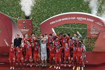 Die Spieler des FC Bayern München sind nach dem Gewinn der Club-WM die offiziell die beste Mannschaft der Welt.