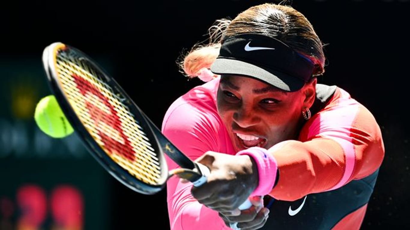 Tennis-Idol Serena Williams ist in Melbourne eine Runde weiter gekommen.