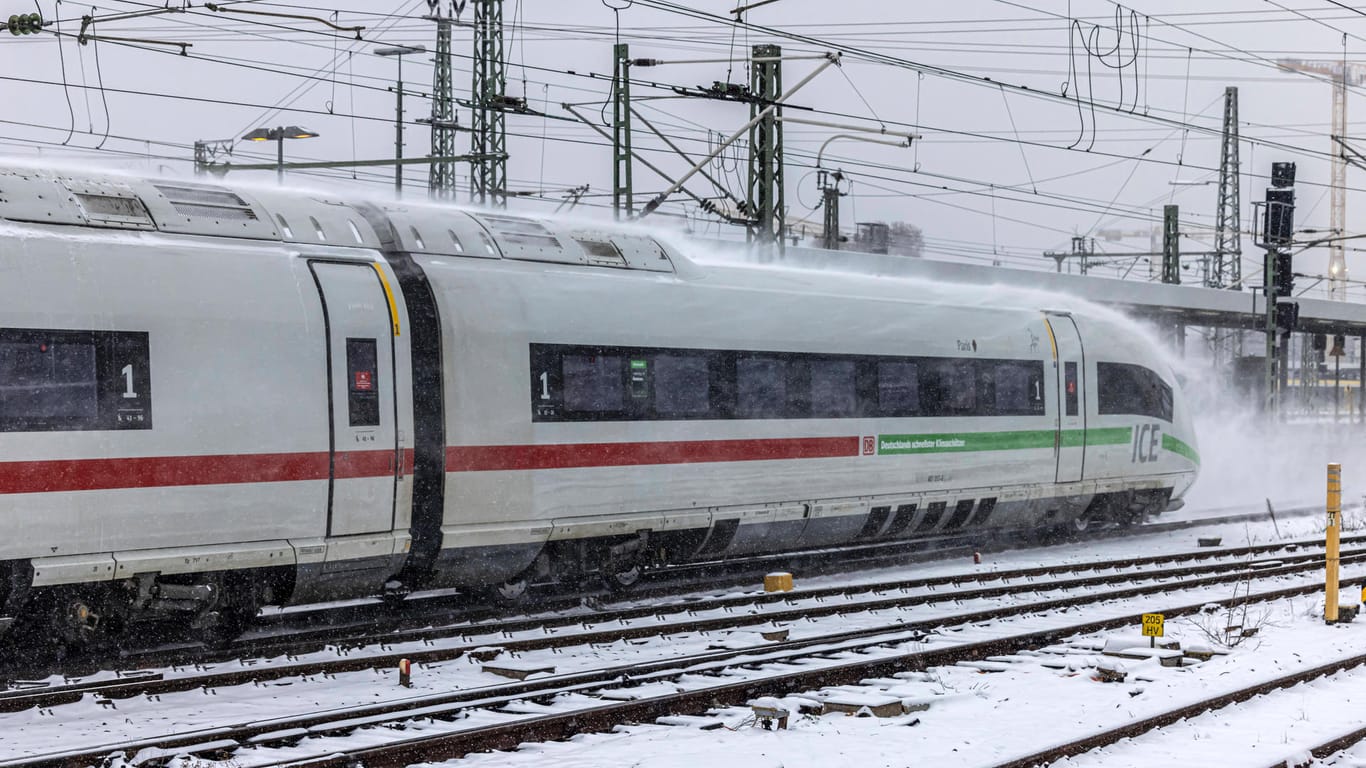 Deutsche Bahn: Das Unternehmen stellt Zugverbindungen in drei Länder ein. (Symbolfoto)