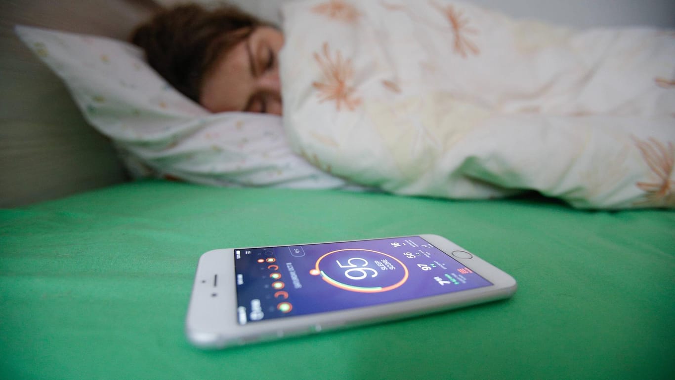 Schlaf-Tracker Beddit: Apple will die Technik der Schlafüberwachung verbessern.