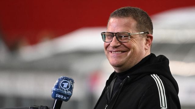 Sieht seinen Club wegen der Verlegung des Spiels gegen Manchester City zu Unrecht in der Kritik: Gladbach-Manager Max Eberl.