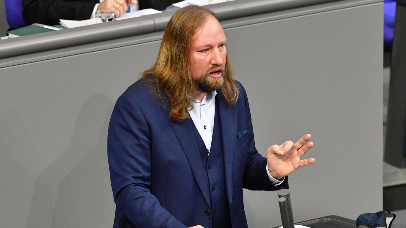Anton Hofreiter, Grüne-Fraktionsvorsitzender: Er forderte, dass Kommunen notfalls auch zur Enteignung greifen.