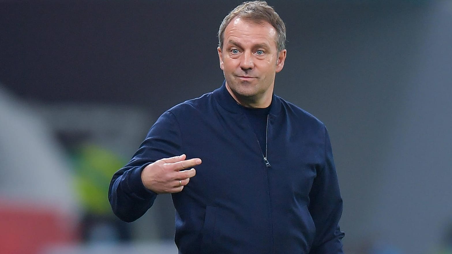 Hansi Flick: Der Bayern-Trainer gewann vergangene Woche mit seinem Team die Klub-WM. Hansi Flick: Der Bayern-Trainer gewann vergangene Woche mit seinem Team die Klub-WM.
