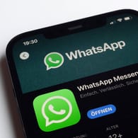 WhatsApp (Symbolbild): Millionen Menschen weltweit nutzen den Messenger-Dienst.