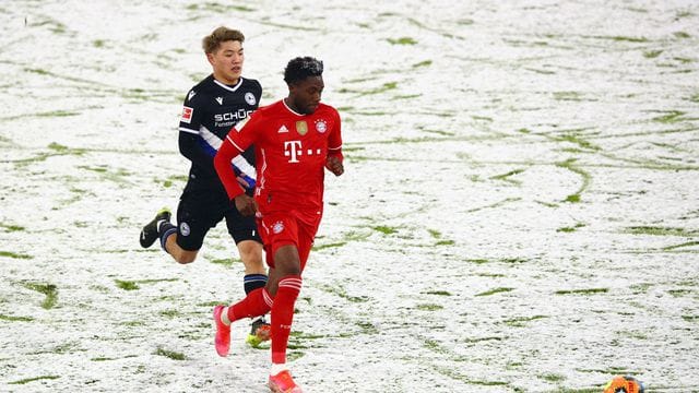 Ritsu Doan und Alphonso Davies