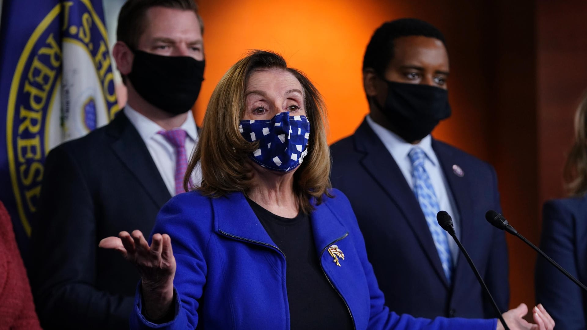 Nancy Pelosi, Eric Swalwell, Joe Neguse: Nach dem Impeachment-Prozess soll nun eine Untersuchung kommen.