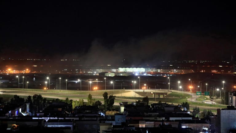 Rauch steigt über der Stadt Erbil auf (Archivbild): Im Norden des Irak hat es erneut einen Angriff gegeben.