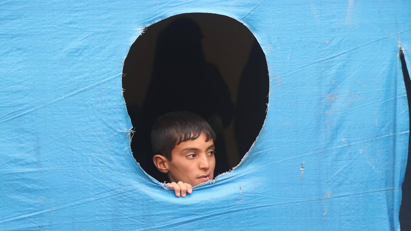 Ein Junge im Lager al-Hol in Nordostsyrien.