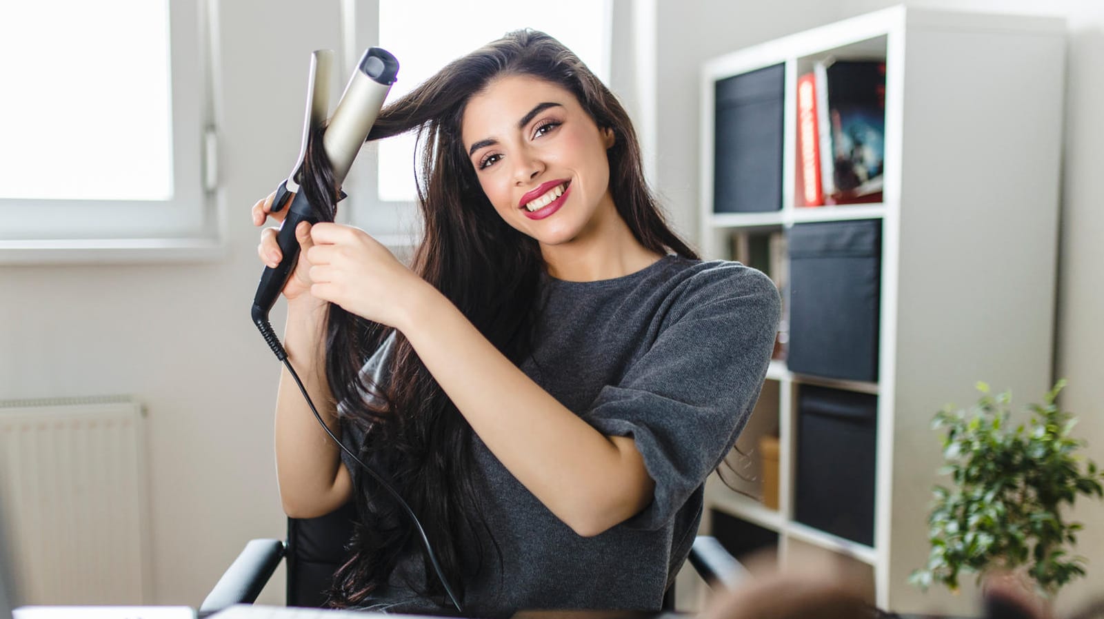 Die besten Lockenstäbe für das Haarstyling: Diese Modelle bringen Ihre Haare schonend in Form.