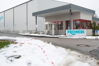 Blick auf die Eisfabrik von Froneri.