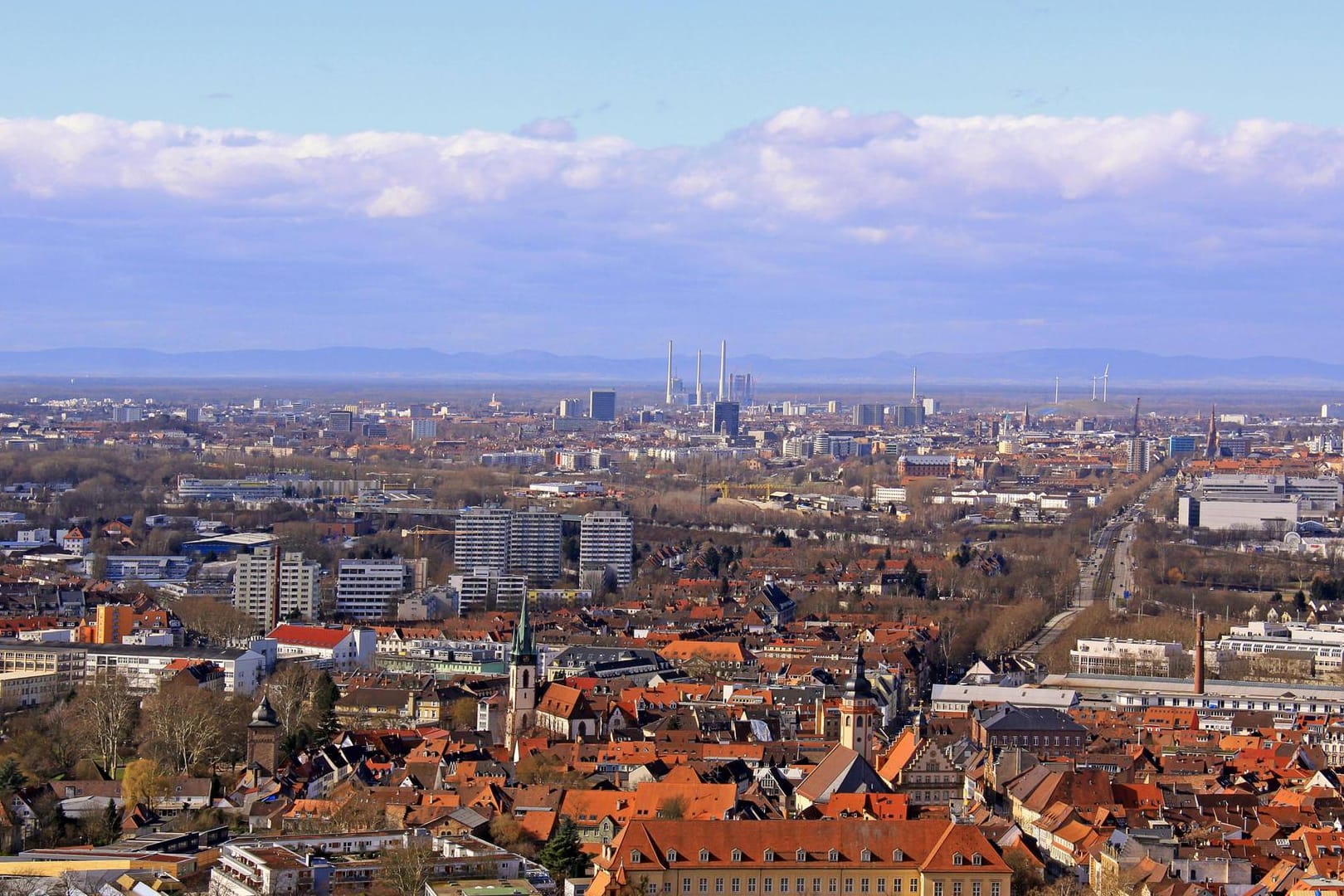 Karlsruhe: Blick vom Turmberg über die Stadt