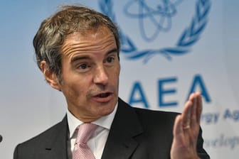 Rafael Grossi, Generaldirektor der Internationalen Atomenergiebehörde (IAEA), spricht bei einer Pressekonferenz.