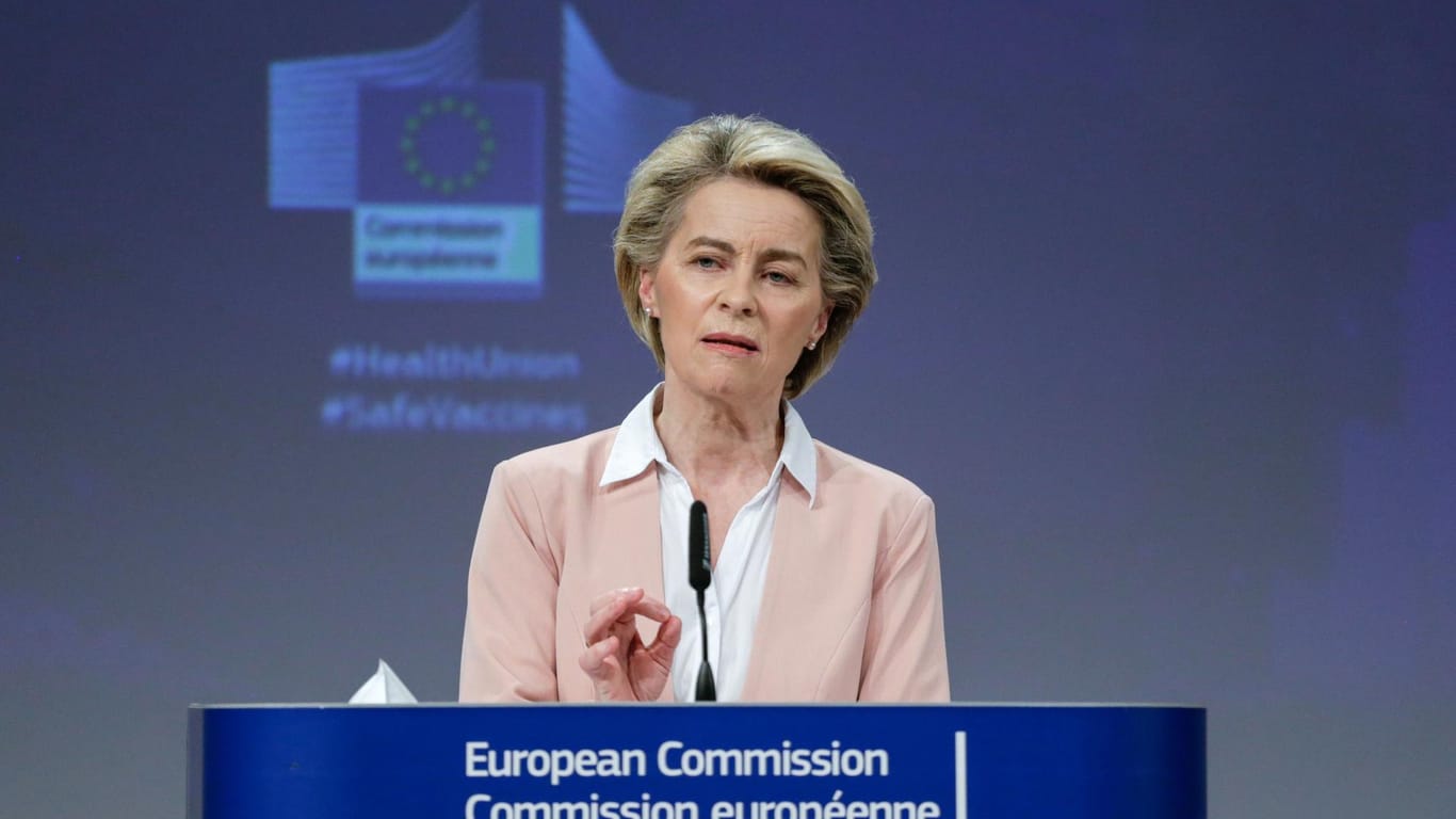 EU-Kommissionspräsidentin Ursula von der Leyen: Die EU hat 300 Millionen weitere Impf-Dosen bei Moderna bestellt.