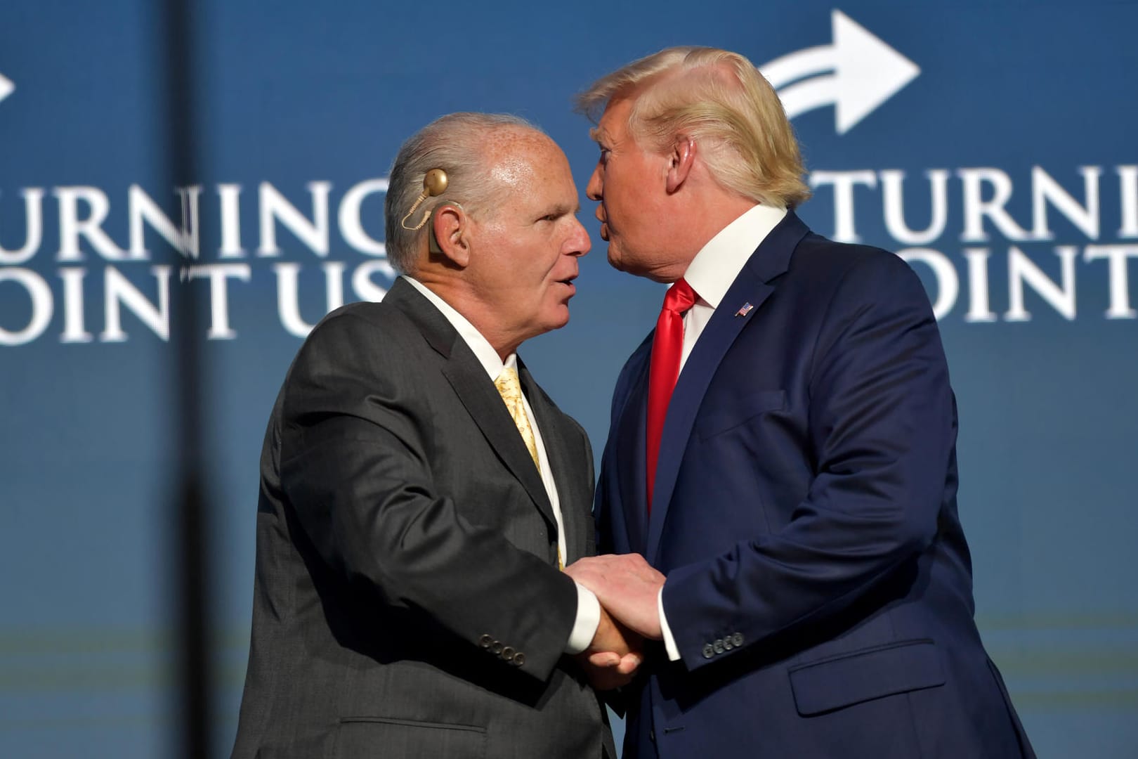 Rush Limbaugh und Donald Trump: Der Radiomoderator wurde vom damaligen US-Präsidenten mit der Freiheitsmedaille ausgezeichnet. (Archivbild)