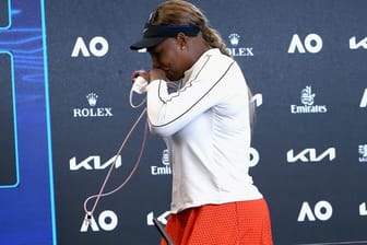 Serena Williams zeigte bei der Pressekonferenz nach ihrer Niederlage Emotionen.