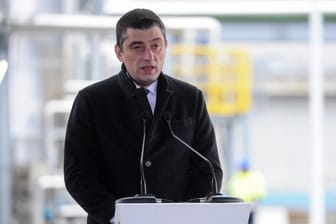 Giorgi Gakharia: Georgiens Premierminister ist nach Streit mit der Opposition zurückgetreten.