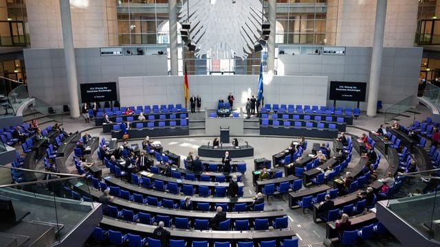 Der Plenarsaal des Deutschen Bundestages. Der Plenarsaal des Deutschen Bundestages.