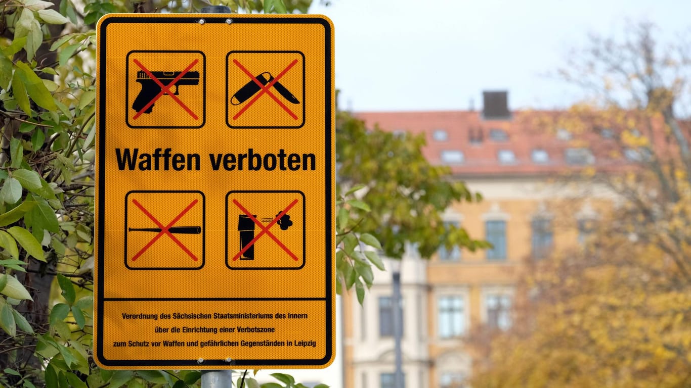Waffenverbotszone in Leipzig: Der Stadtrat hat nun für die Abschaffung der Zone gestimmt.