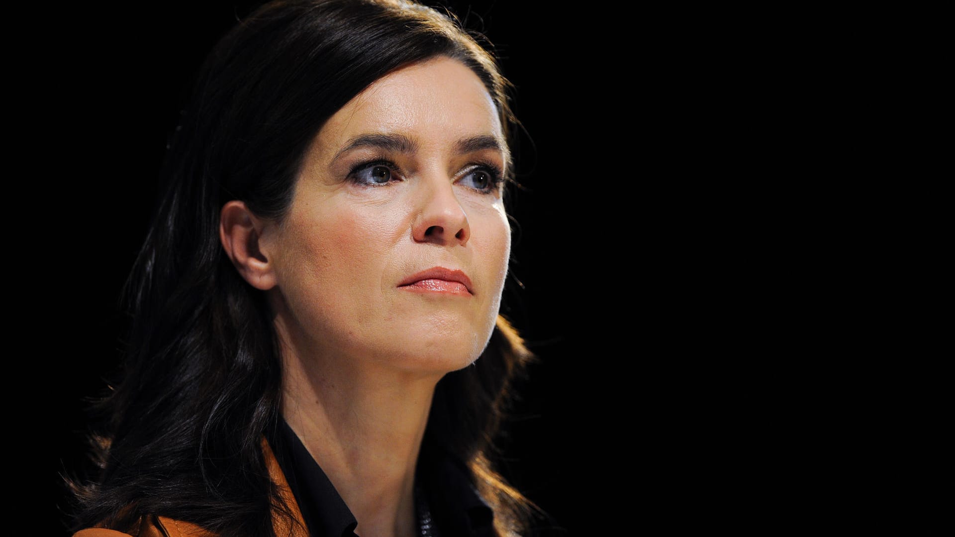 Katarina Witt: Für "Disney on Ice" und die Soziallotterie Deutsche Postcode Lotterie ist die ehemalige Eiskunstläuferin als Markenbotschafterin unterwegs.