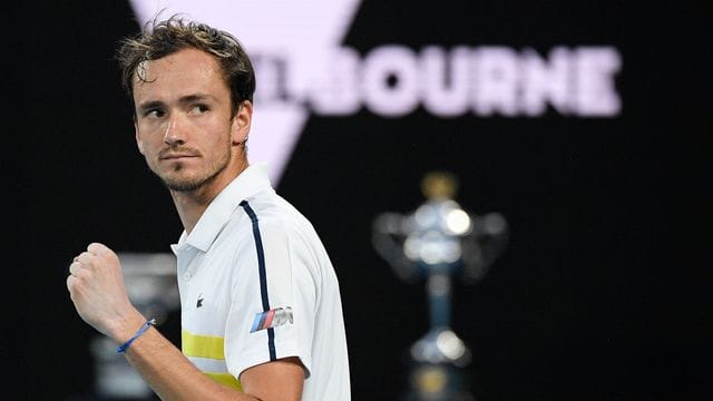 Daniil Medwedew steht zum ersten Mal im Finale der Australian Open. Daniil Medwedew steht zum ersten Mal im Finale der Australian Open.