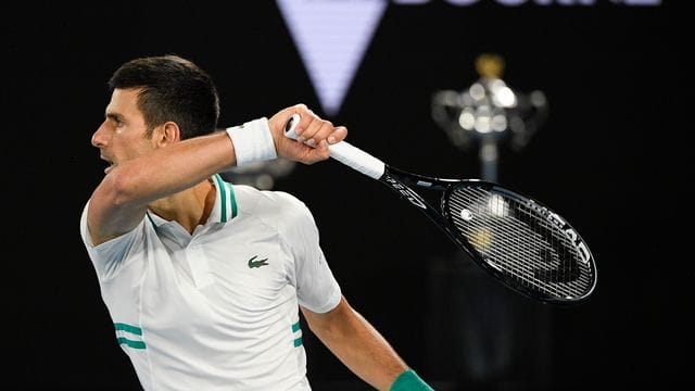 Seit seinem bisher letzten Australian-Open-Triumph hat Novak Djokovic eine unruhige Zeit erlebt. Seit seinem bisher letzten Australian-Open-Triumph hat Novak Djokovic eine unruhige Zeit erlebt.
