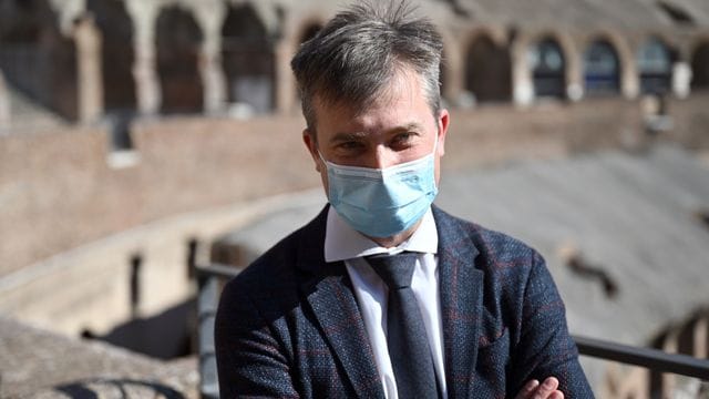 Gabriel Zuchtriegel bei seiner Vorstellung im Inneren des Kolosseums. Gabriel Zuchtriegel bei seiner Vorstellung im Inneren des Kolosseums.