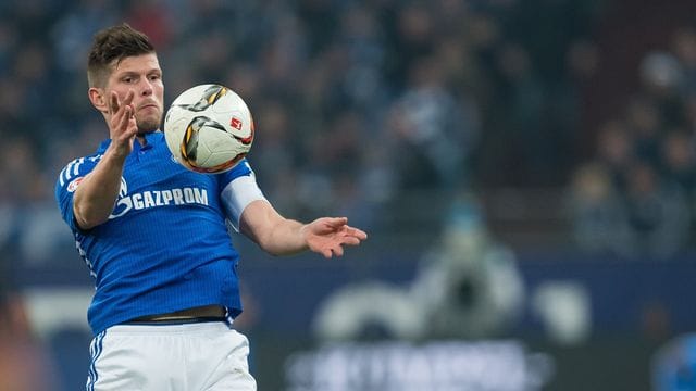 Huntelaar geht nach seinem Faserriss von einer längeren Pause aus, strebt aber dennoch eine möglichst schnelle Genesung an. Huntelaar geht nach seinem Faserriss von einer längeren Pause aus, strebt aber dennoch eine möglichst schnelle Genesung an.