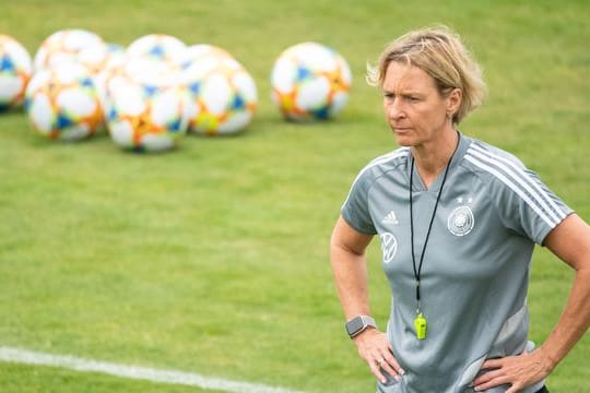 Bundestrainerin der deutschen Frauenfußball-Nationalmannschaft: Martina Voss-Tecklenburg.