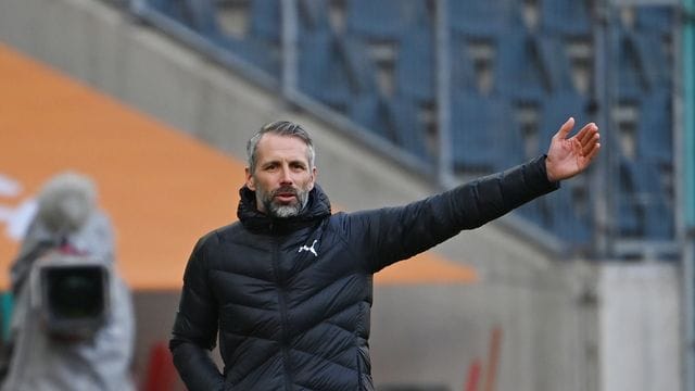 Trainer Marco Rose nahm die Niederlage gegen Mainz auf seine Kappe. Trainer Marco Rose nahm die Niederlage gegen Mainz auf seine Kappe.