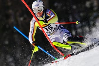 Linus Straßer verpatzte bei seinem ersten Slalom-Durchgang alle Chancen.