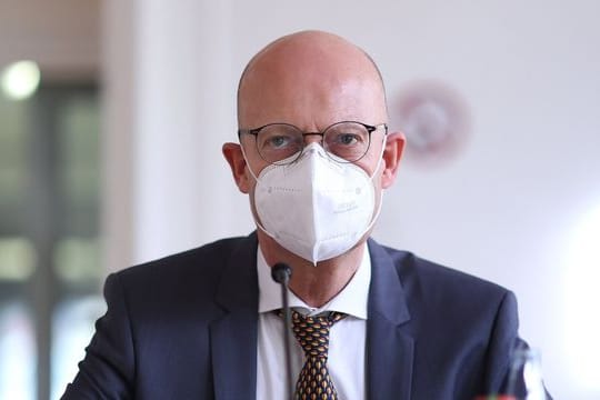 Halles Oberbürgermeister Bernd Wiegand (parteilos).