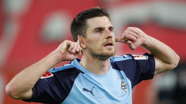 Widerspricht Berichten über Streit zwischen Gladbacher Spielern und Trainer Marco Rose: Jonas Hofmann.