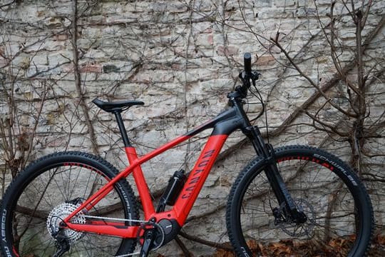 Hardtail mit Motor: Das Canyon Grand Canyon:ON AL 8.