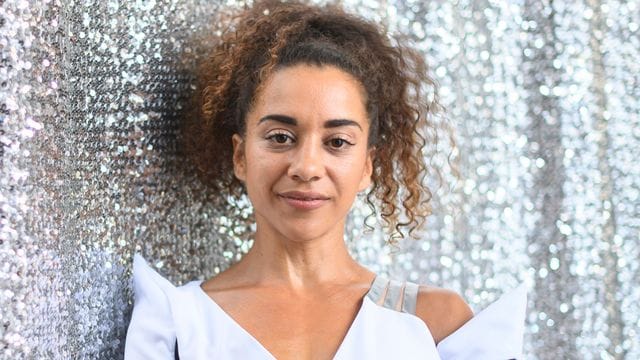 Nadja Benaissa tritt mit ihren "No Angels"-Bandkolleginnen seit wieder gemeinsam im Fernsehen auf. Nadja Benaissa tritt mit ihren "No Angels"-Bandkolleginnen seit wieder gemeinsam im Fernsehen auf.