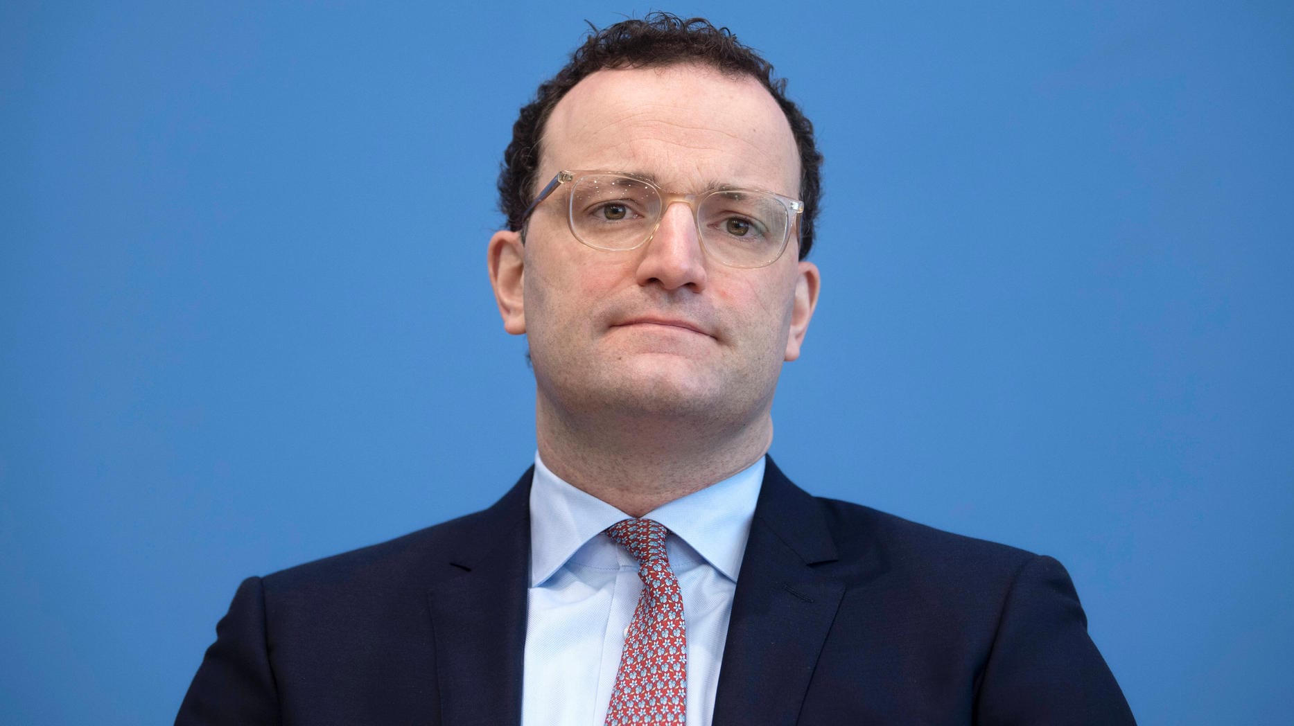 Jens Spahn: Das Versprechen, ab erstem März kostenlose Corona-Schnelltests bereitstellen zu wollen, kann er nun nicht einhalten.