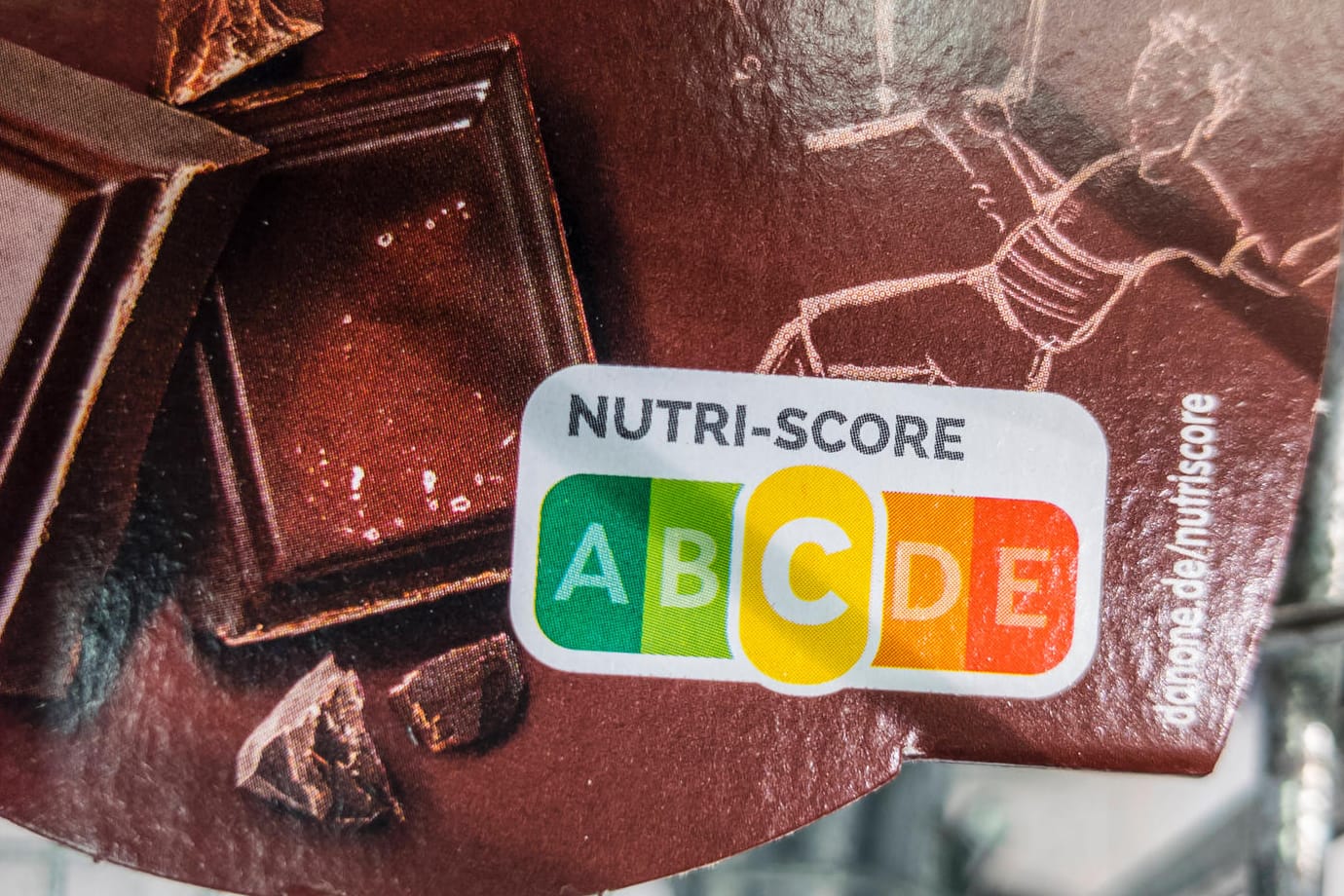 Nutri-Score auf Schokoladenpudding: Bei einem Produkt ist Danone bei der Berechnung des Nutri-Scores ein Fehler unterlaufen. (Symbolbild)