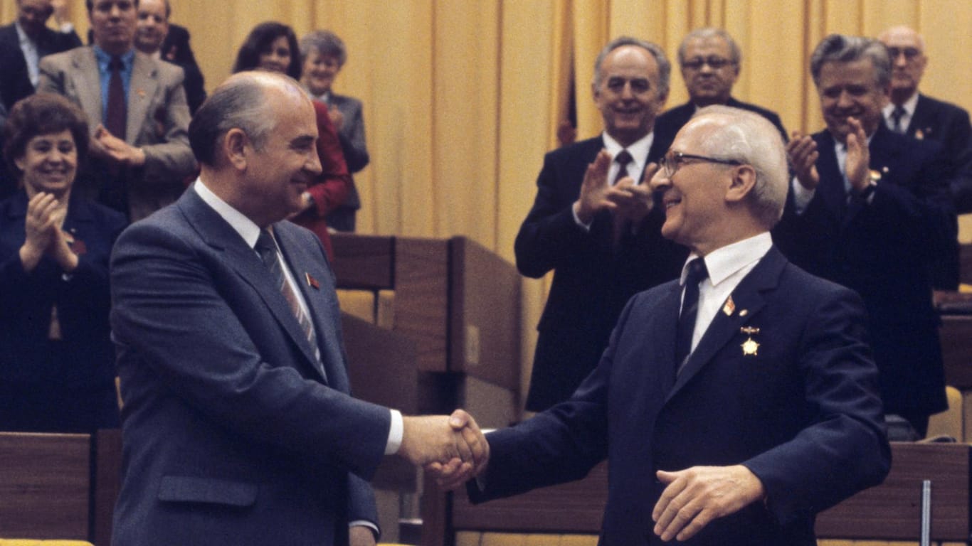Erich Honecker und Michail Gorbatschow: Der starke Mann der DDR missbilligte Gorbatschows Reformen.