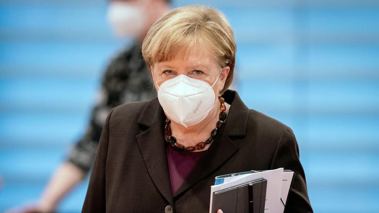 Angela Merkel: Die Kanzlerin berät heute mit ihren Kolleginnen und Kollegen der EU über die Lehren aus der Pandemie.