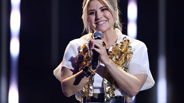 Beatrice Egli konzentriert sich auf die schönen Dinge im Leben. Beatrice Egli konzentriert sich auf die schönen Dinge im Leben.