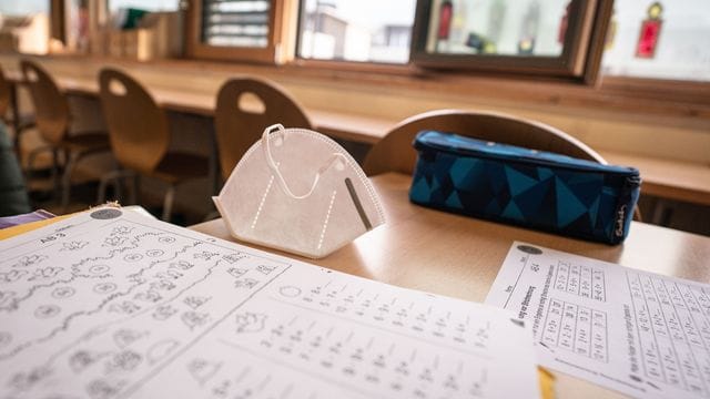 Blick in einen Klassenraum (Symbolbild): In Nürnberg öffnen die Schulen wieder. Blick in einen Klassenraum (Symbolbild): In Nürnberg öffnen die Schulen wieder.