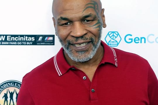 Mike Tyson ärgert sich über eine unauthorisierte Serie über seine Karriere.