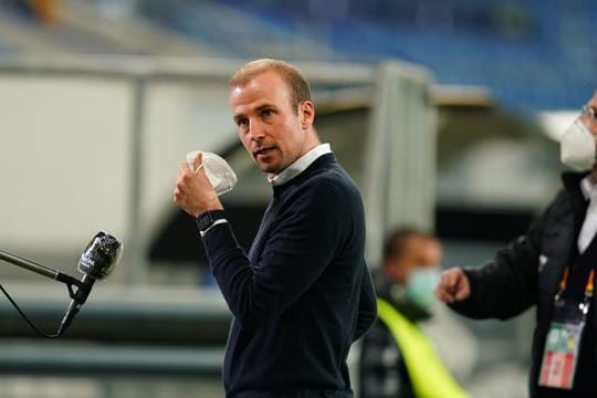 Ist mit dem Hoffenheimer Saisonverlauf gar nicht zufrieden: 1899-Coach Sebastian Hoeneß.