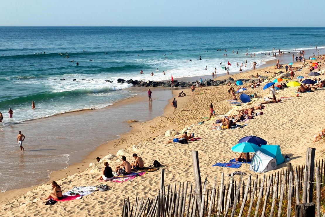 Urlaub am Strand: Zur Zeit bestehen viele Reisewarnungen.