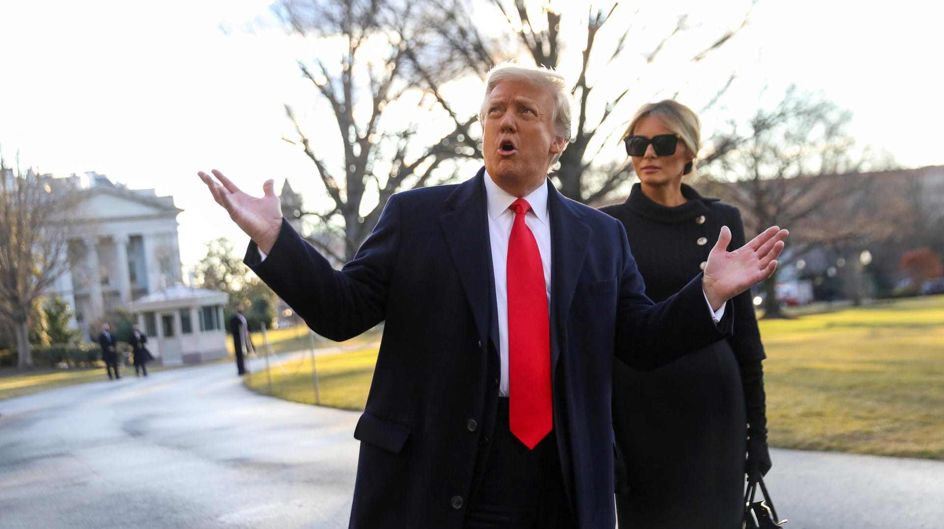 Donald und Melania Trump verlassen am Tag der Vereidigung von Joe Biden zum US-Präsidenten das Weiße Haus: Trump wird fünf Wochen später seine erste Rede in Florida halten.