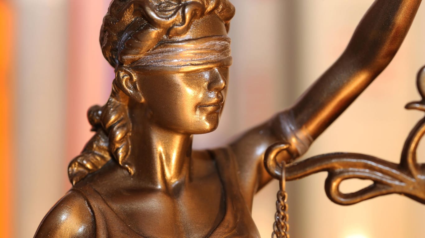Nahaufnahme einer Justitia (Symbolbild): Sie gilt als Symbolbild für Recht und Gerechtigkeit.