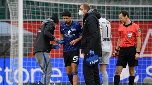 Droht länger auszufallen: Hertha-Profi Sami Khedira.