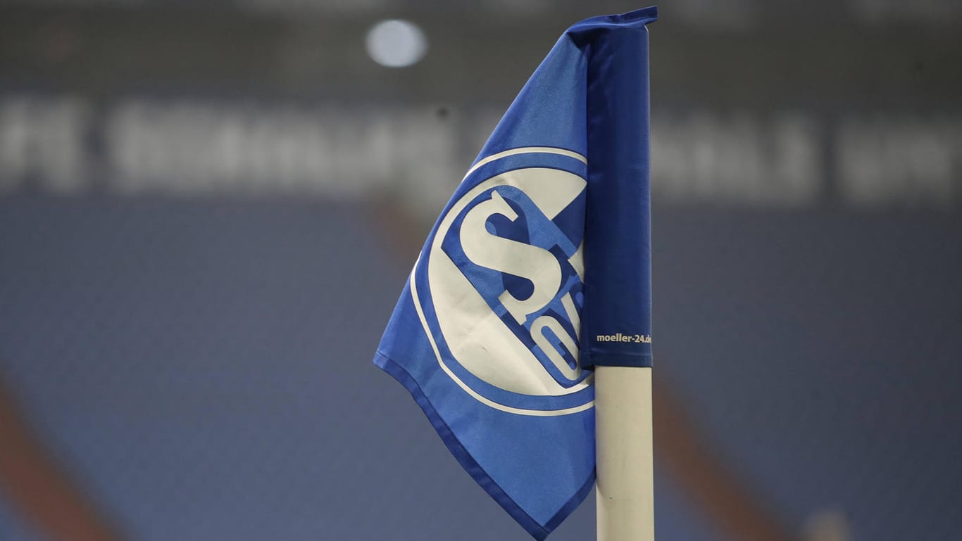 Schalke 04: Die Fans spotten über das Aus der Führungsriege im Netz (Symbolfoto).
