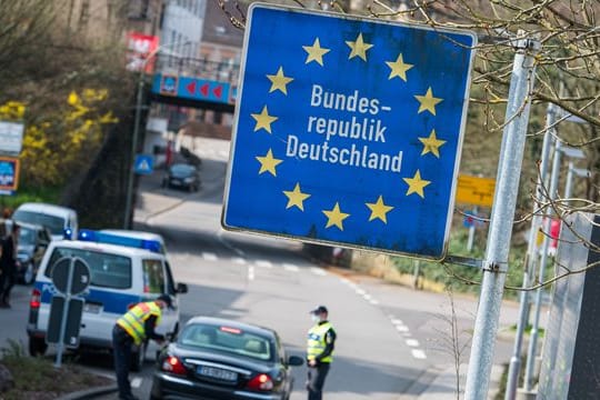 Im Kampf gegen die Ausbreitung gefährlicher Mutationen des Coronavirus wird die Einreise aus der französischen Grenzregion Moselle nach Deutschland erschwert.